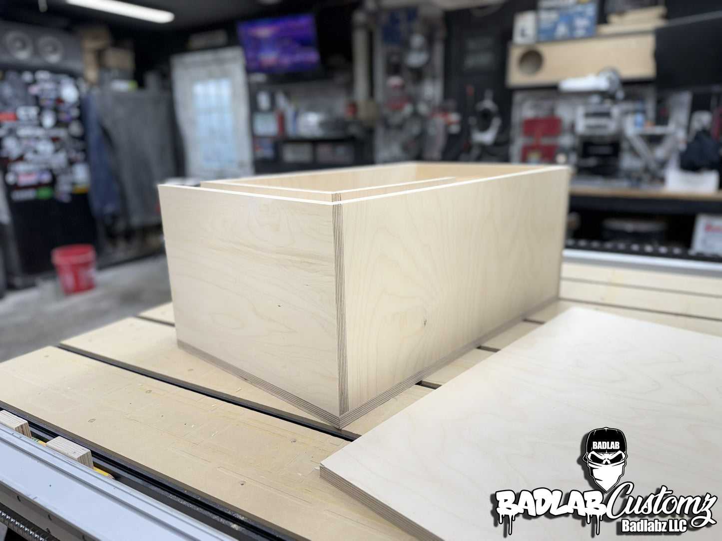 Dual 8" Flat Pack 1.8cuft/35hz